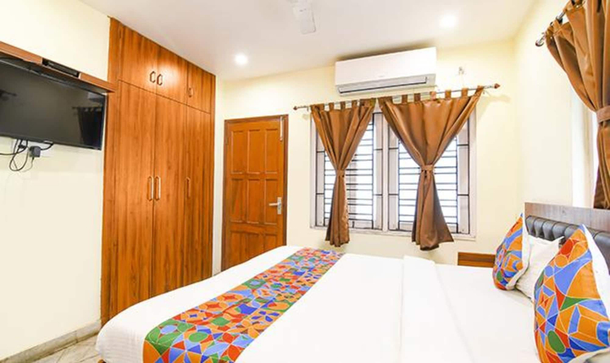 Bedroom 2, Fabexpress Duplex Villa, North 24 Parganas