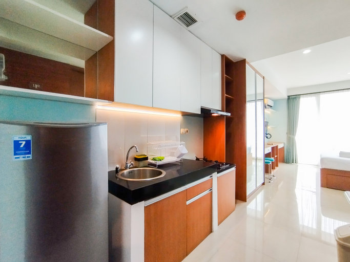 Others 4, Serene and Cozy Studio Dago Suites Apartment By Travelio, Bandung