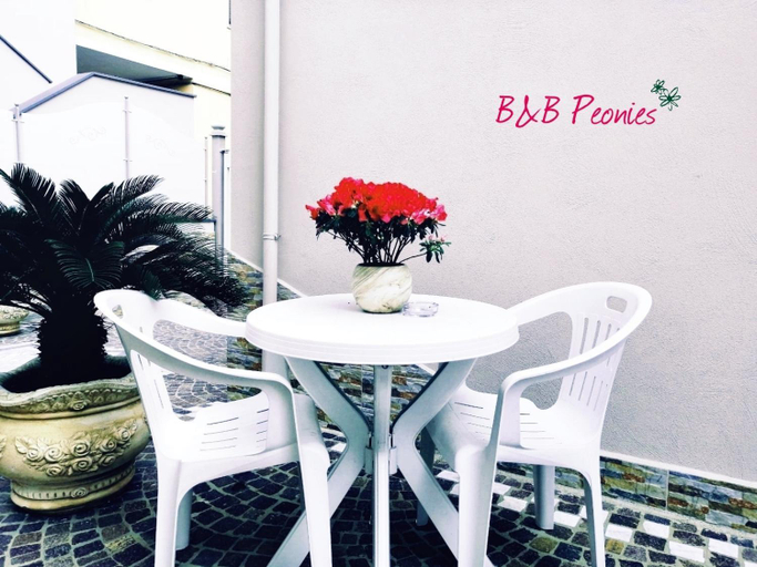 Others 4, B&B Peonies, Napoli