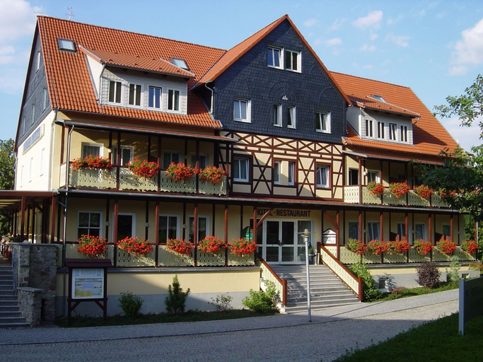 Exterior & Views 2, KURHOTEL Bad Suderode, Harz