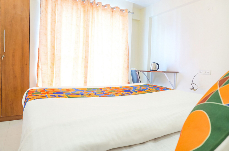 Bedroom 3, FabHotel Majestic Luxurious - Nr. Rajaram Bhiku Pathare Stadium, Pune