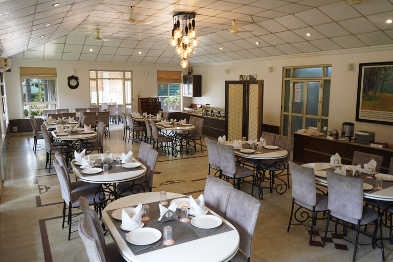 Food & Drinks 5, Village Machaan Resort, Seoni