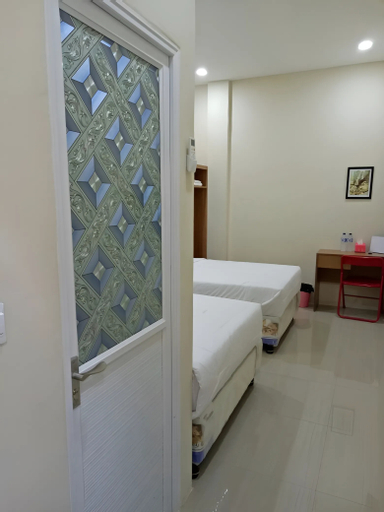Bedroom 3, The Galton Hotel, Bau-Bau