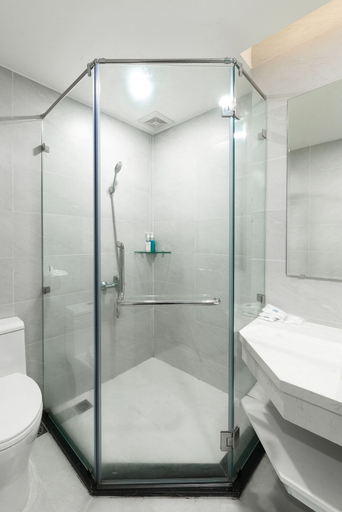 Bathroom 3, New Milano Hotel & Apartment, District 7