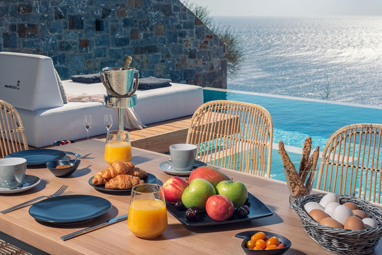 Food & Drinks 4, Malvezzino Luxury Villas, Crete