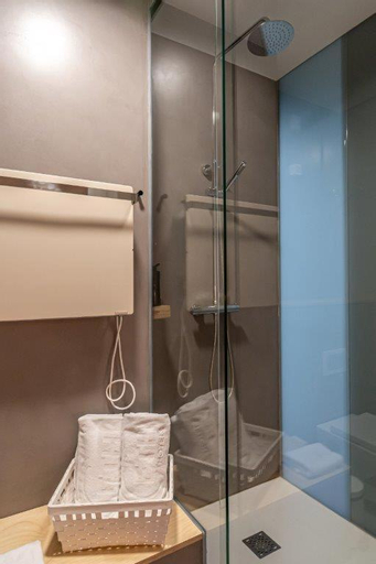 Bathroom 6