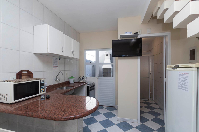Others 2, Residencial Melfi 2, Bombinhas