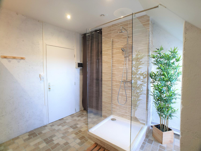 Bedroom 3, Au 36, Les Apparts Hotel Joigny, Yonne