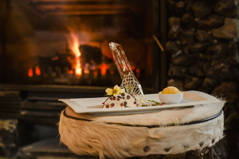 Food & Drinks 5, Huilo Huilo Nawelpi Lodge, Valdivia
