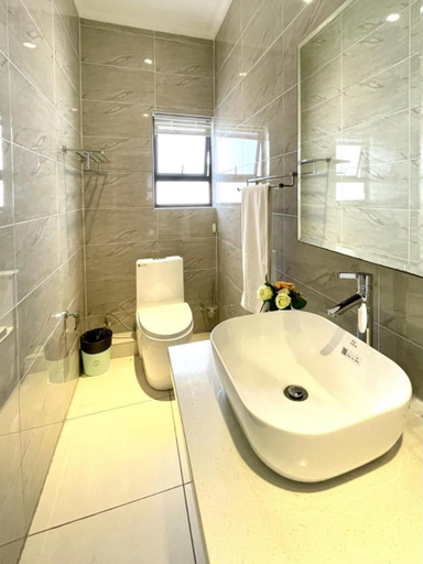 Bathroom 2, Palm View Midrand Guest House, City of Johannesburg