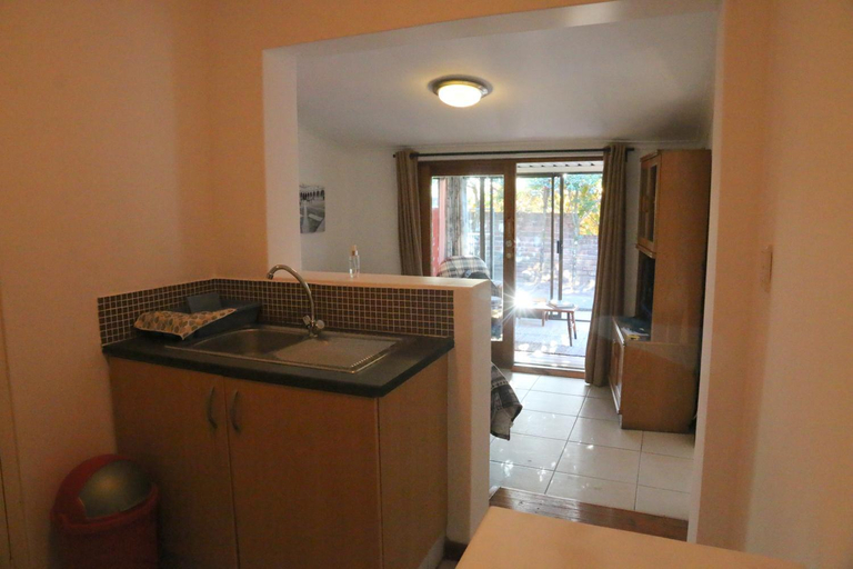 Others 5, 17 HAWKES HEAD SELF CATERING, Buffalo City