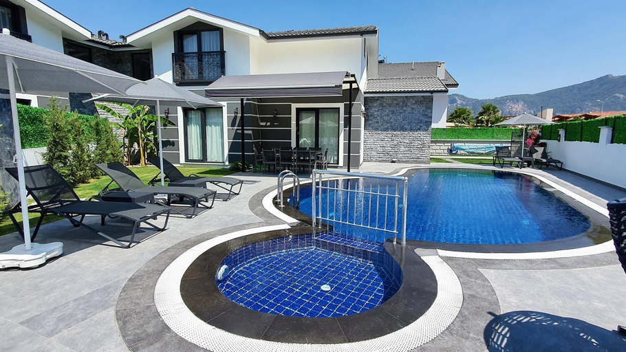 Exterior view 5, Dalyan Villa Valenti, Ortaca