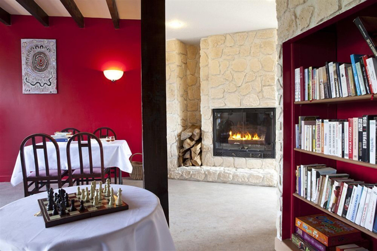Lounge, Hôtel du Lac, Cantal