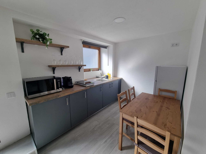 Others 4, G3 Gamboa Beach House, Peniche