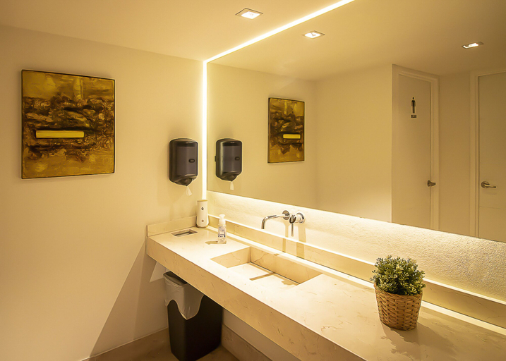 Bathroom 3, Hotel Boutique Maria, Morelia