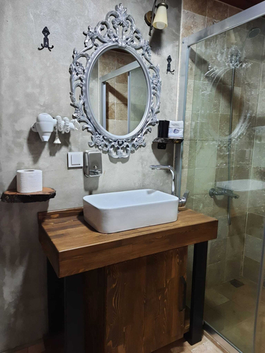 Bathroom 5, Eflin Butik Otel, Gökçeada