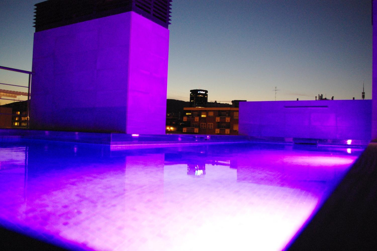 Sport & Beauty 2, 08028 Apartments, Barcelona