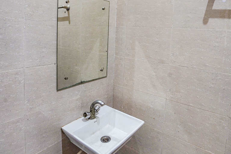 Bathroom, Fabexpress Ps Villa, Agra