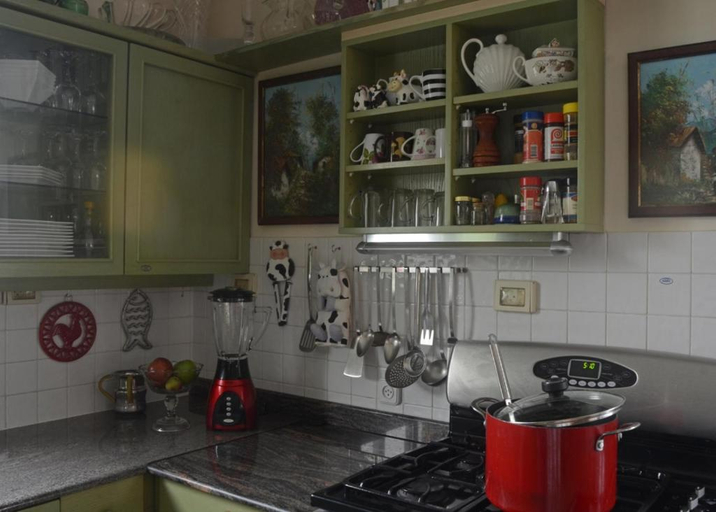 Others 4, Dorraine's Jerusalem Bed & Breakfast
