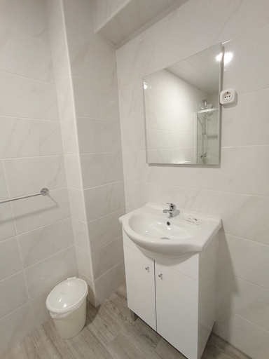 Bathroom, Casa Talika, Ourém