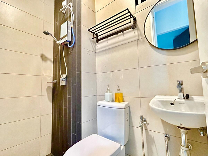 Bathroom 3, Comfort Place 1-8 Pax 3 bedroom Ara Damansara, Petaling Jaya