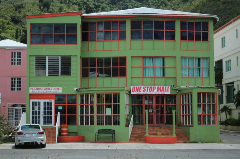 Exterior & Views