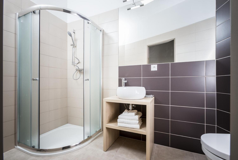 Bathroom 4, Kampus Palace, Ostrava