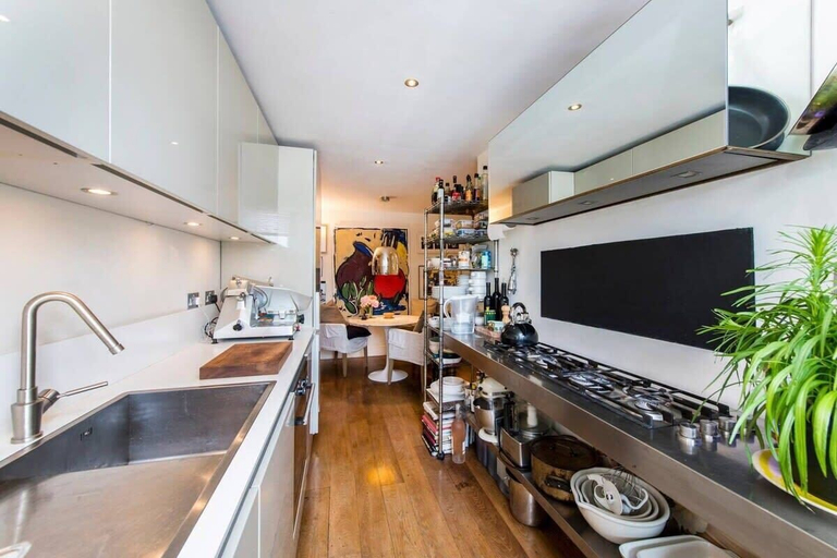 Others 4, Unique 2bed Apartment, Portobello Rd, London