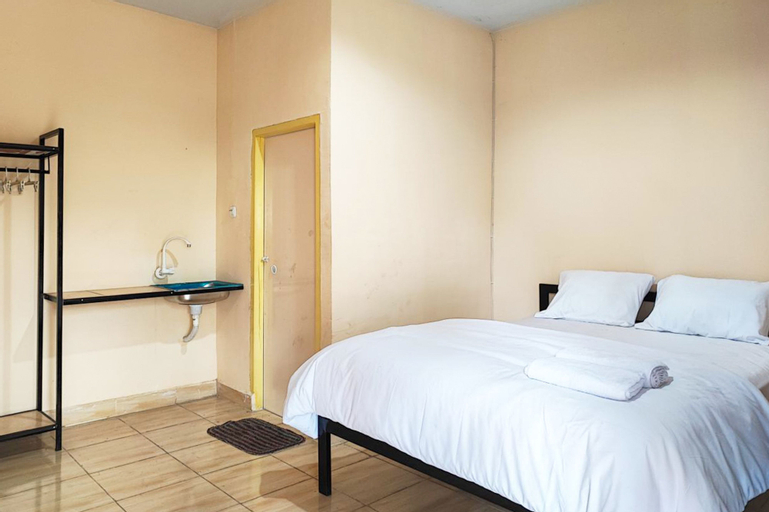 Bedroom 8