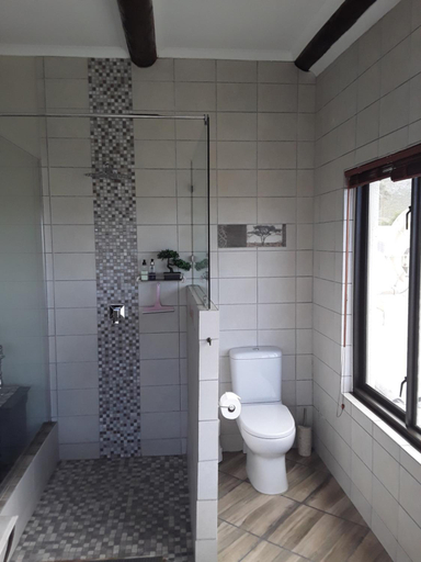 Others 5, Monas Risibiki Seaside, Overberg