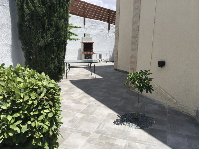 Others 5, 3 Bed Villa 10 Minutes Drive From Beautiful Beach