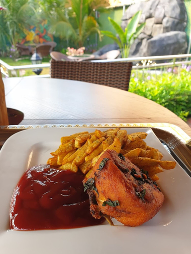 Food & Drinks 5, Garden View Holiday Cottage, Ebonyi