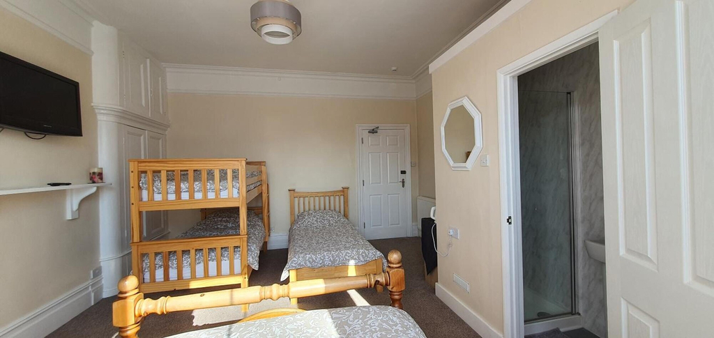 Room 2, Sunny Lodge Guest House, Kent