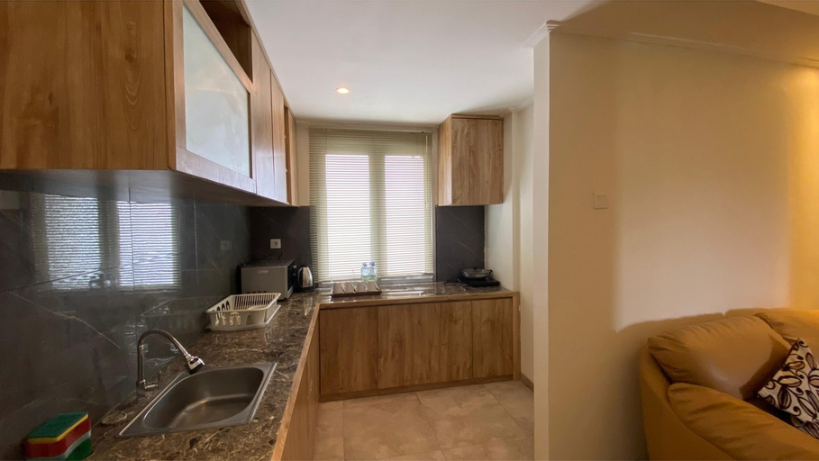 Dining Room 16