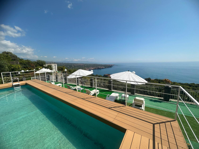 Sport & Beauty 3, Tenuta la Timpa Vela rooms And pool, Catania