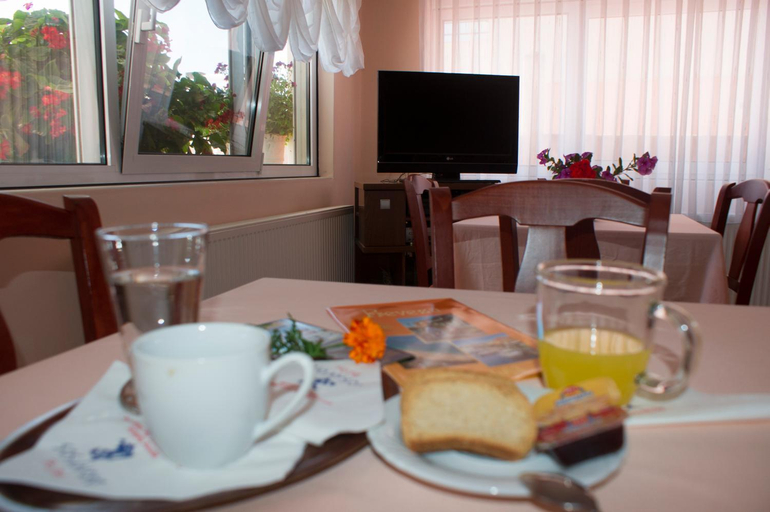 Food & Drinks, Dionisos Hotel, Epirus