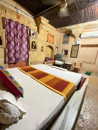 Bedroom 2, Hotel Jeet Mahal, Jaisalmer