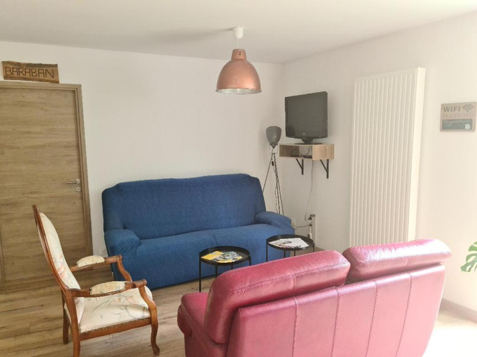 Others 1, Chez perlette, Loire