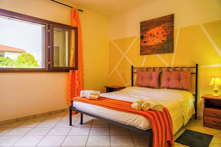 Bedroom 3, Agriturismo la Fragolaia, Grosseto