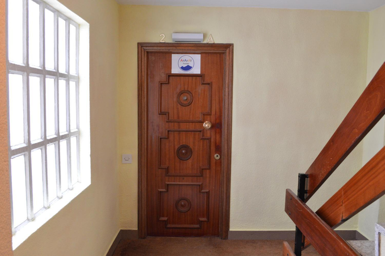 Others 4, ArArAt Hostel, A Coruña