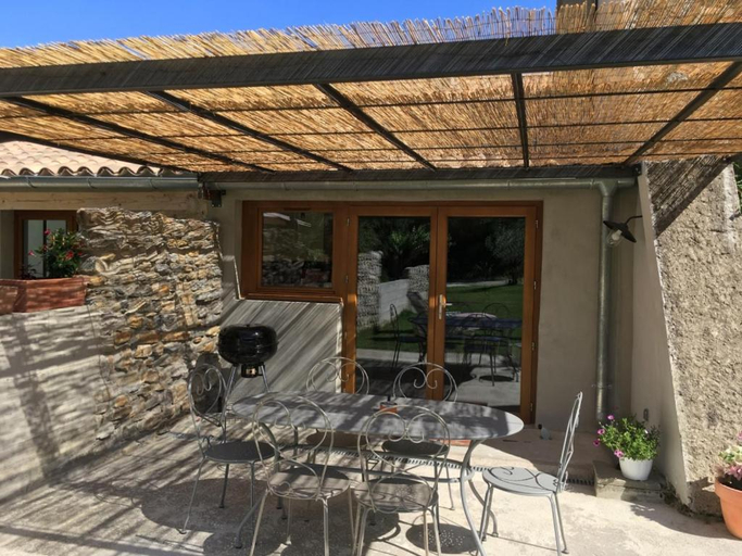Others 2, Gites "Oustaou de Bourboul", Ardèche