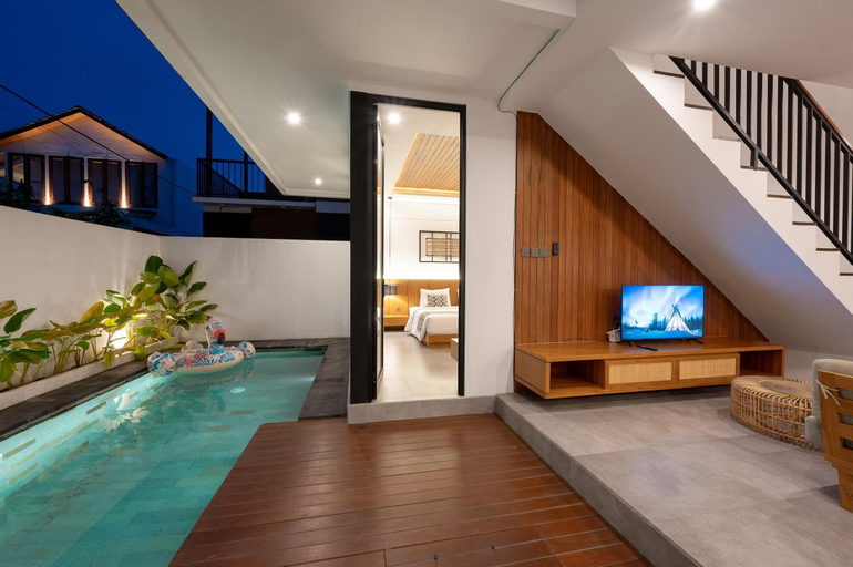 Swimming Pool 6
