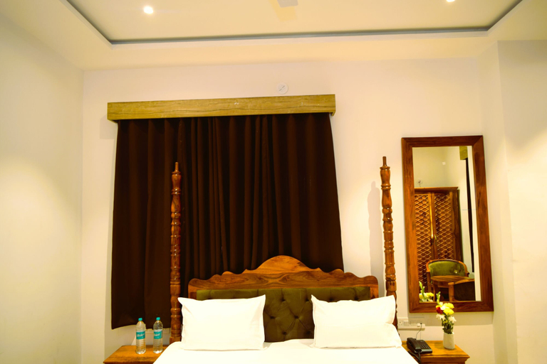 Bedroom 2, Hotel Mewar Mahal - Udaipur, Udaipur