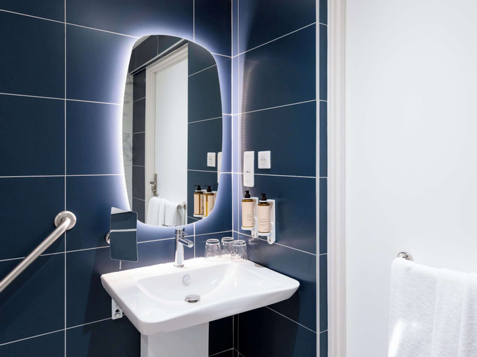 Bathroom 5