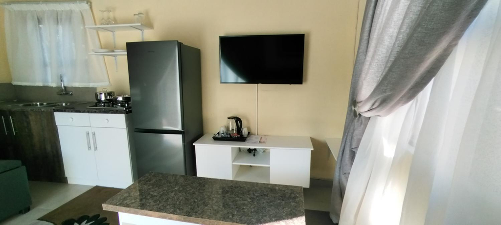 Others 5, Zwelibanzi Guesthouse, City of Johannesburg