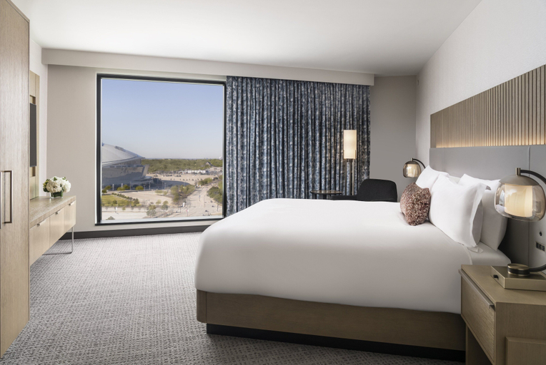 Bedroom 3, Loews Arlington, Arlington