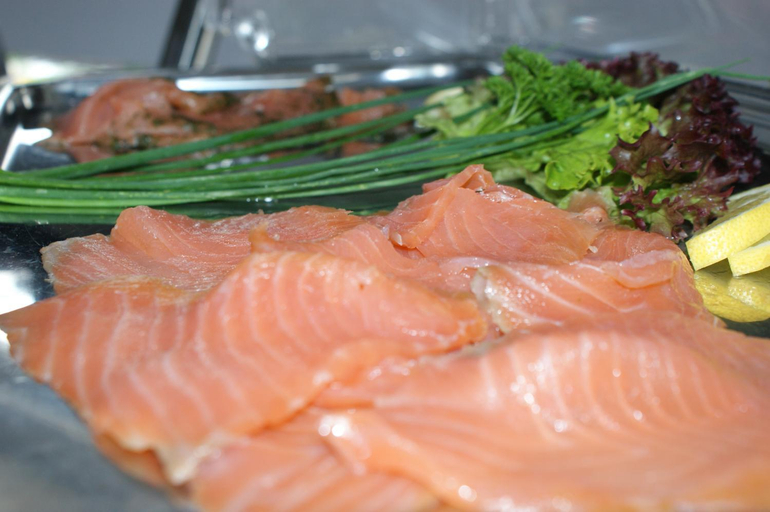 Food & Drinks 5, Hotel am Rosenplatz,24 Stunden Check in, Kuche, kostenfreie Parkplatze, Gifhorn