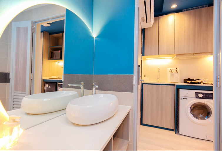 Bathroom 2