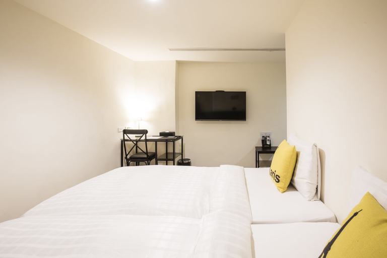 Bedroom 3, Home Rest Hotel, Taitung