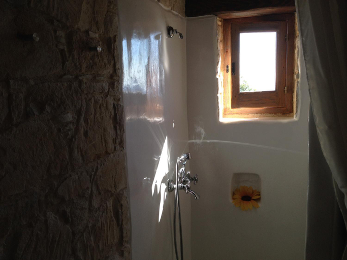Shower, Lofou Traditional Stone House